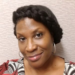 Meet your Posher, Tonya